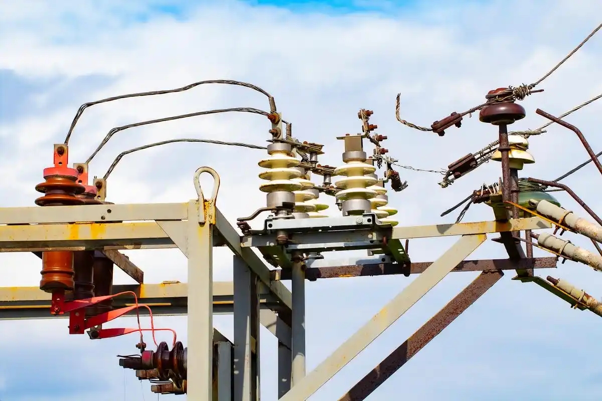 How Does a Load Break Switch Work Complete Guide