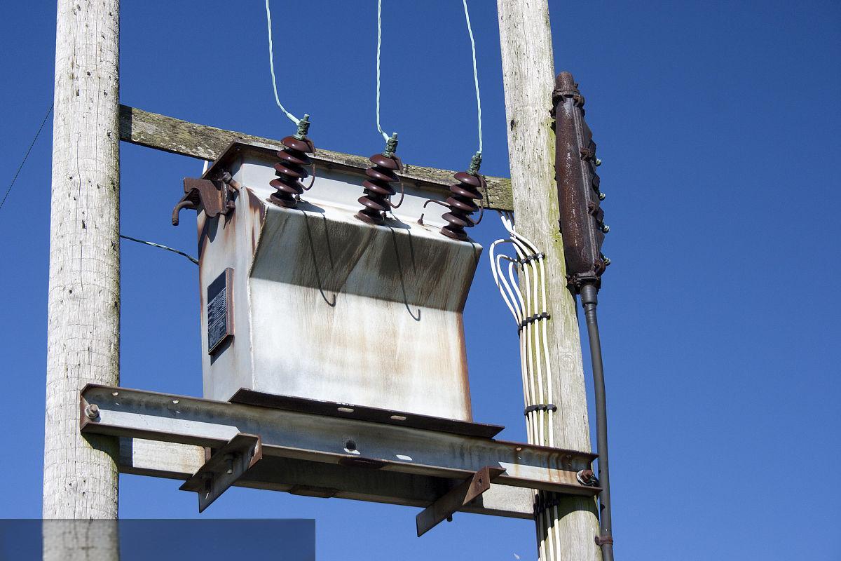 What Is a Potential Transformer and How It Works Explained