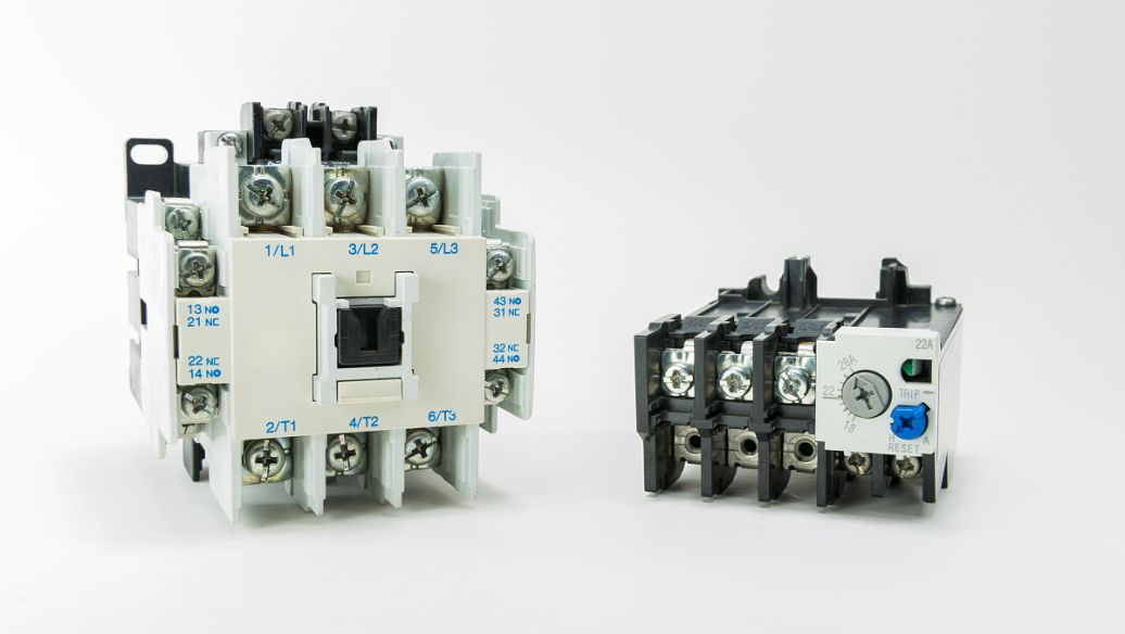 What is a Vacuum Contactor and How Does It Work?