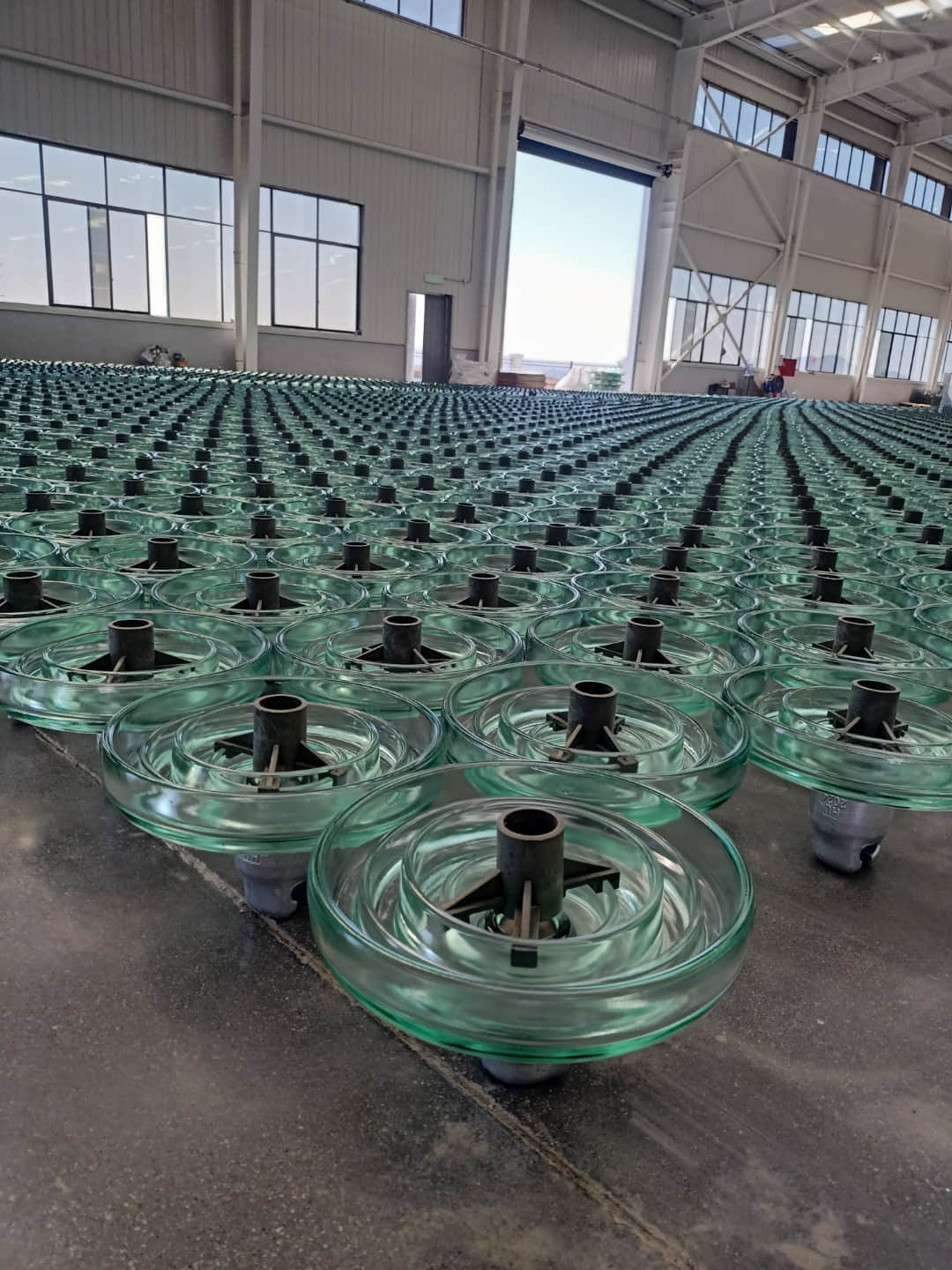 Glass Insulators Guide to Selection Key Standards for Engineers