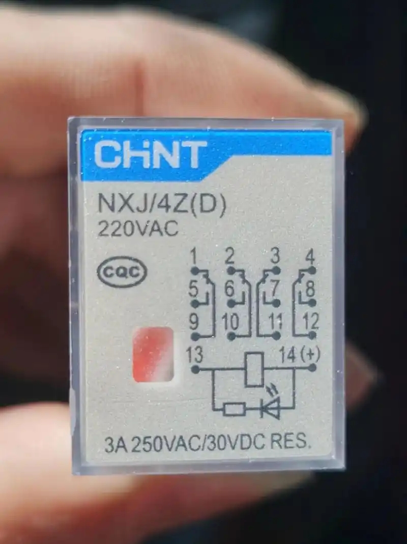 5 Key Differences Between Circuit Breakers and Relays