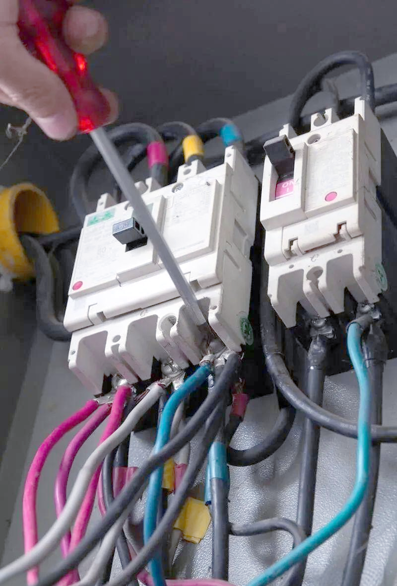 How to Prevent Industrial Circuit Breaker Coil Burnout