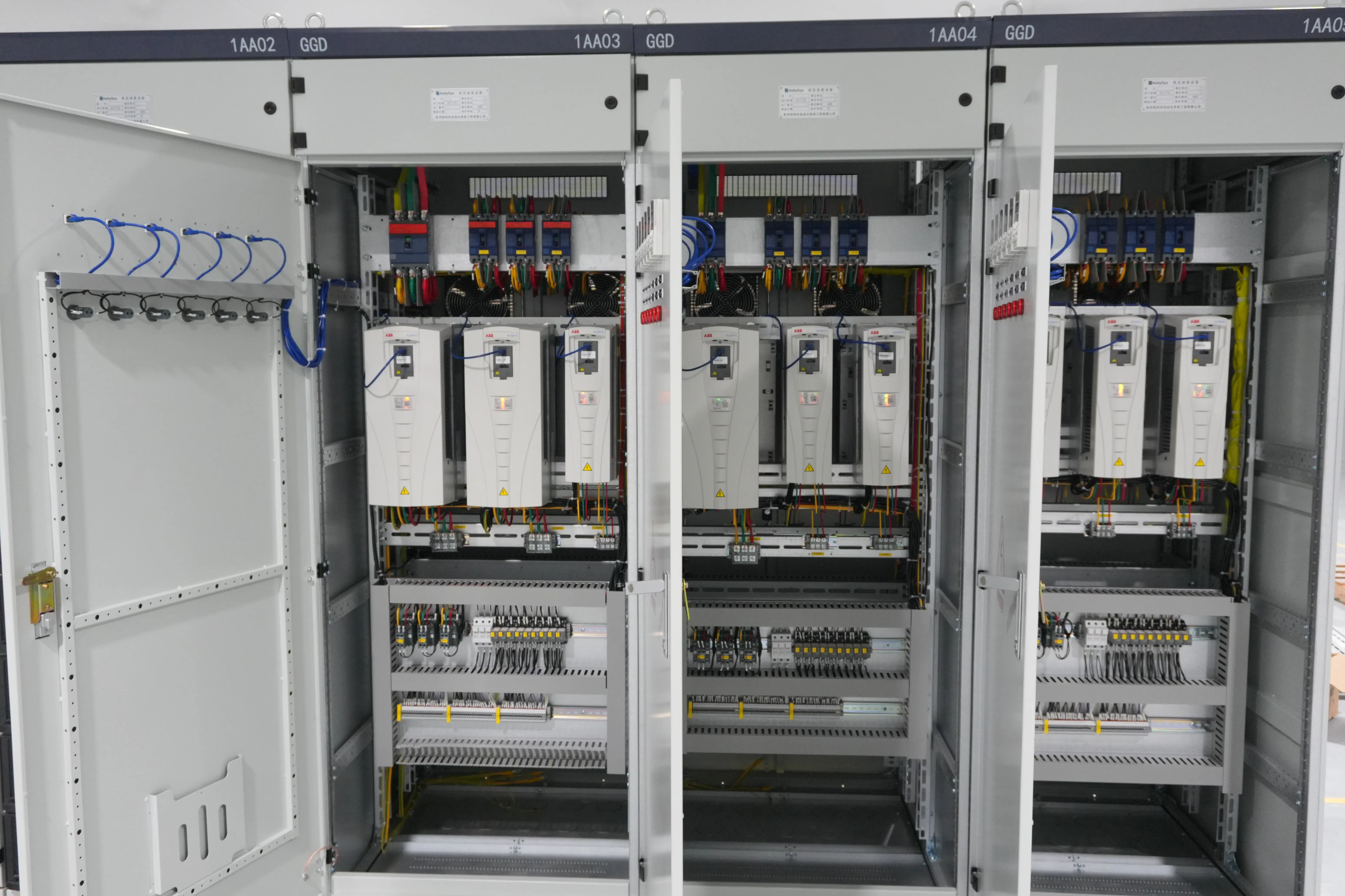 Switchgear vs. Switchboard: Ultimate Difference Guide
