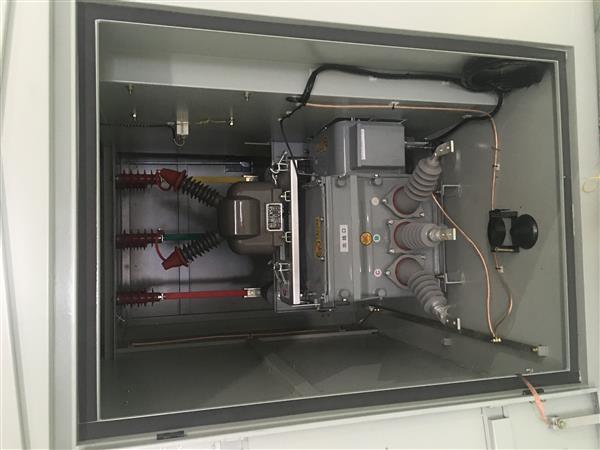 Why do we use a vacuum circuit breaker?