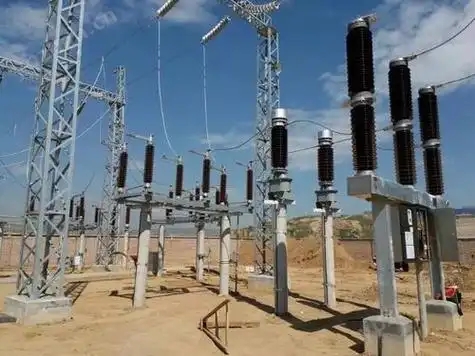 How SF6 circuit breaker works