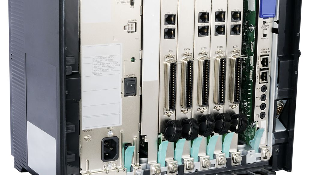 HT VS LT Switchgear: Principles & Key Differences HT VS LT Switchgear: Principles & Key Differences