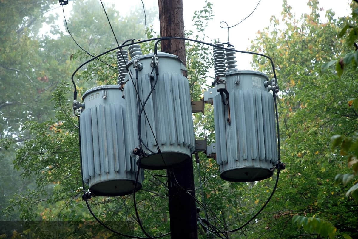 Pole distribution transformer brings easy power solutions