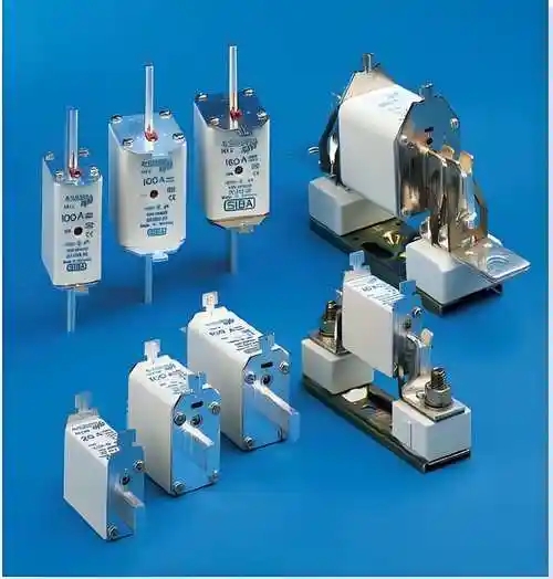 What Is a Fuse Breaker Difference Between Fuses and Breakers