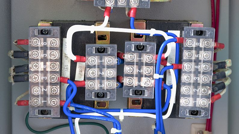 Types of AC Contactors Explained Pole Counts and Uses Types of AC Contactors Explained Pole Counts and Uses