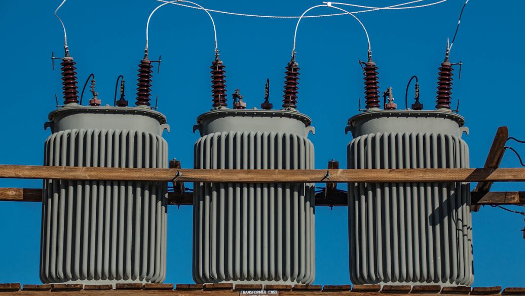 SinglePhase vs ThreePhase Transformers Differences and Uses