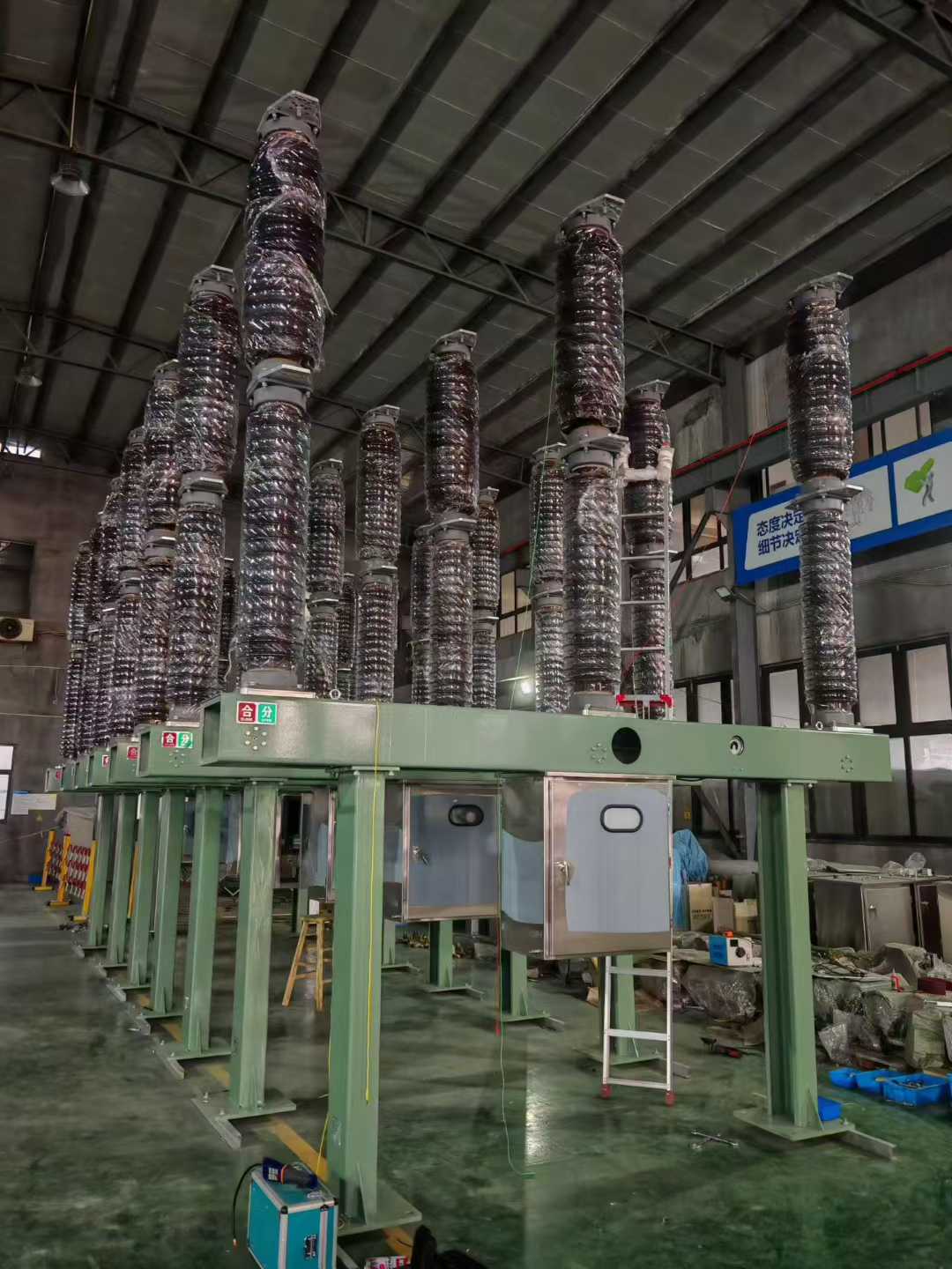 Where SF6 Circuit Breaker Is Used Applications and Voltages Where SF6 Circuit Breaker Is Used Applications and Voltages