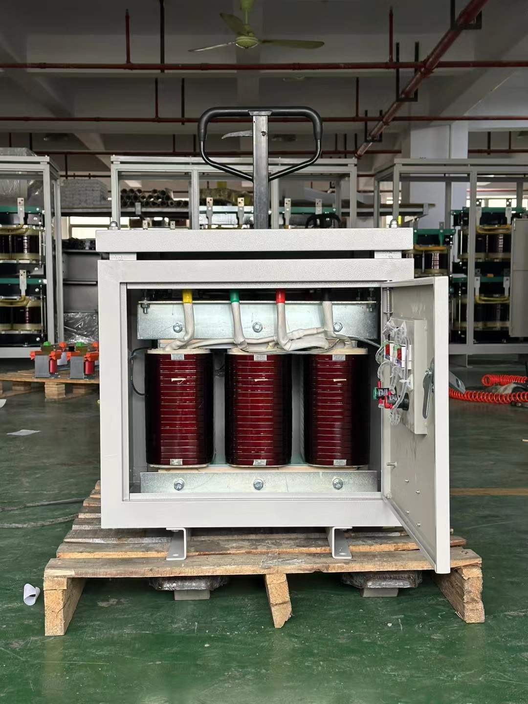 Why Choose an Isolation Transformer for Safer Clean Power