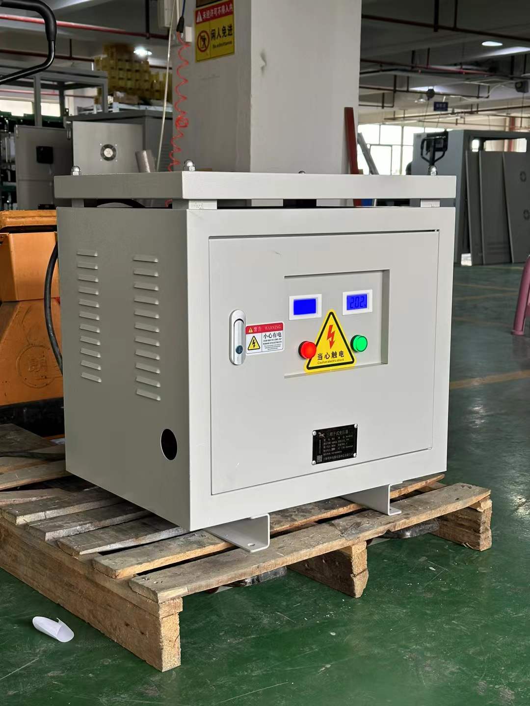 Why Choose an Isolation Transformer for Safer Clean Power