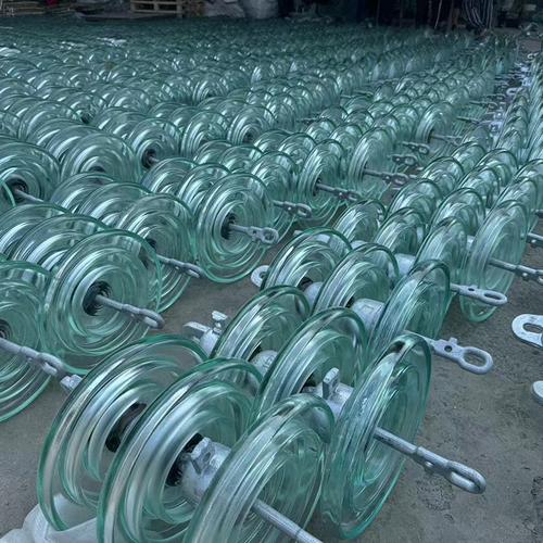 What are 5 electrical insulators?