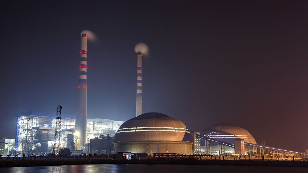 High-Performance Withdrawable Vacuum Circuit Breaker for Medium Voltage Systems High-Performance Withdrawable Vacuum Circuit Breaker for Medium Voltage Systems