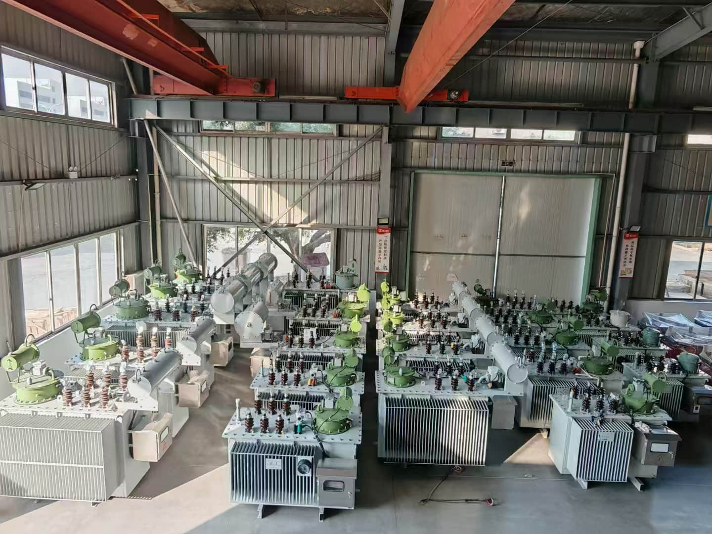 Oil-Immersed Transformer vs Voltage Regulator: Key Differences Explained