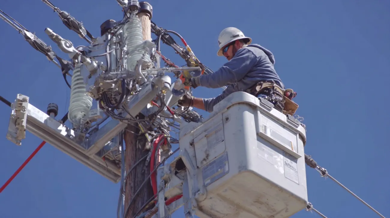 Best Pole Mounted Vacuum Circuit Breaker Guide and Specs Best Pole Mounted Vacuum Circuit Breaker Guide and Specs