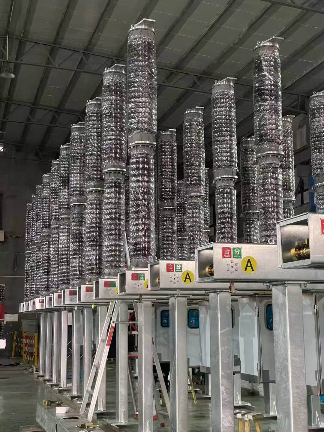 4 Types of Circuit Breakers: A 2026 Practical Guide (12 Years Expertise) 4 Types of Circuit Breakers: A 2026 Practical Guide (12 Years Expertise)