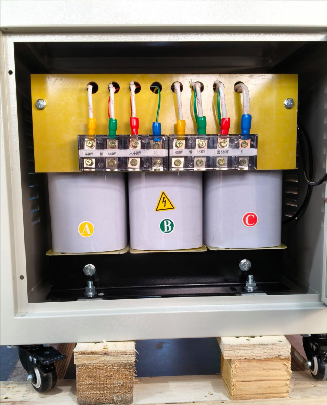 Difference Between Control Transformer and Isolation Transformer: How to Choose the Right One Fast
