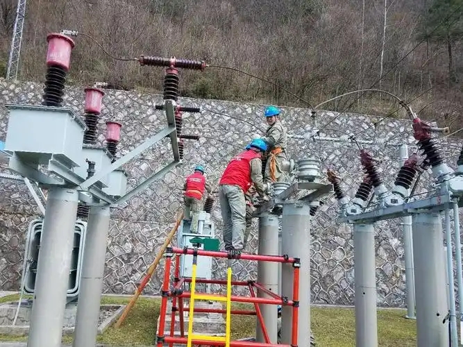 What Do Lightning Arrestors Do? 