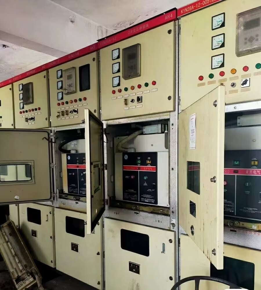 Can Vacuum Circuit Breakers Be Tested After Installation?