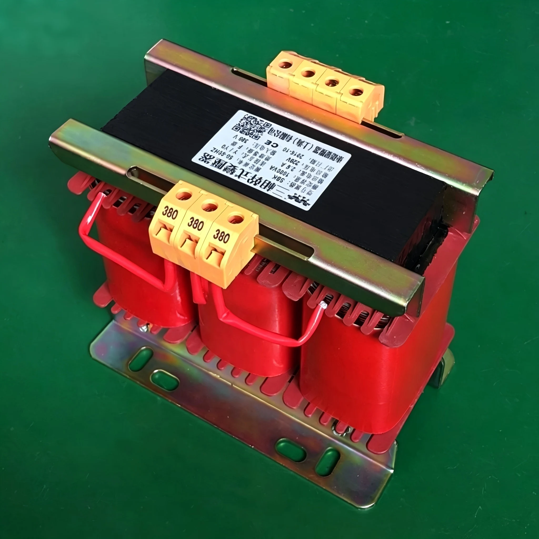 Why the Secondary Side of an Isolation Transformer Cannot Be Grounded