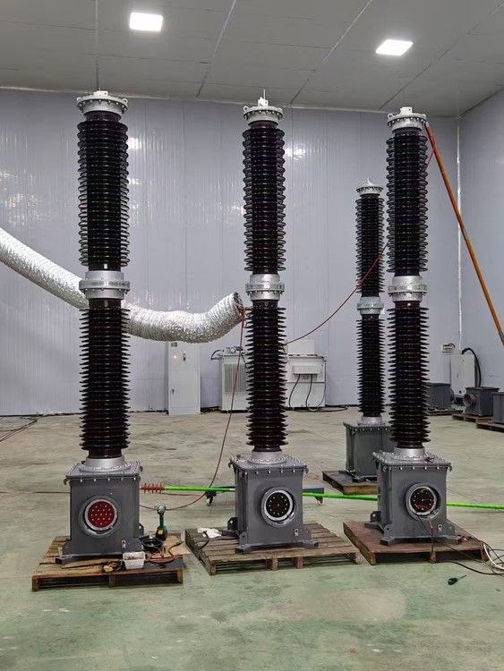 What Is an EHV Potential Transformer? Definition, Function, Working Principle