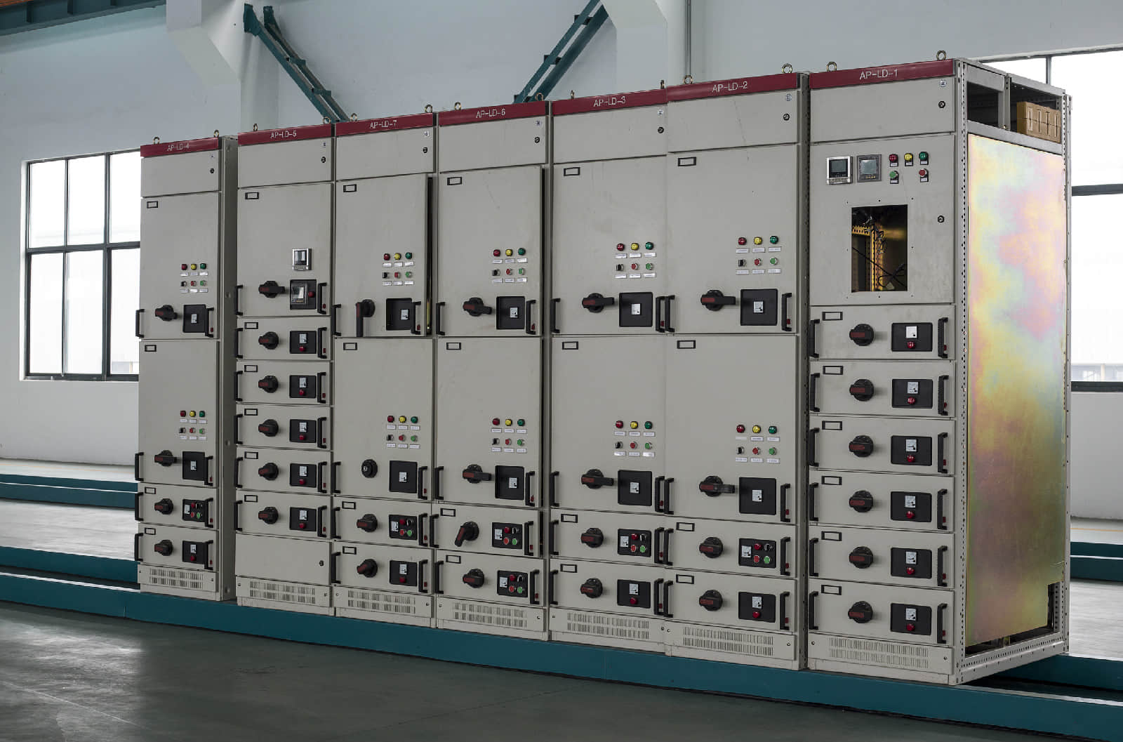 What are the 5 Preventive Interlocks for High-Voltage Switchgear?